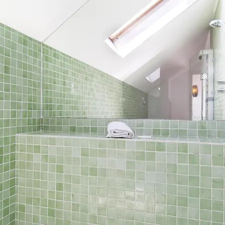 Amazing Penthouse Bairro Alto Duplex Apartman *