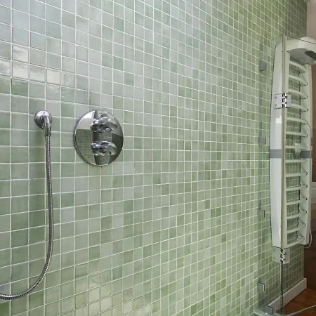 Amazing Penthouse Bairro Alto Duplex 아파트 리스본