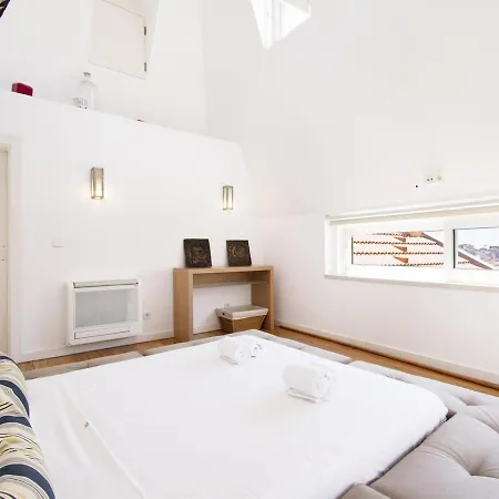 Amazing Penthouse Bairro Alto Duplex Apartmán *